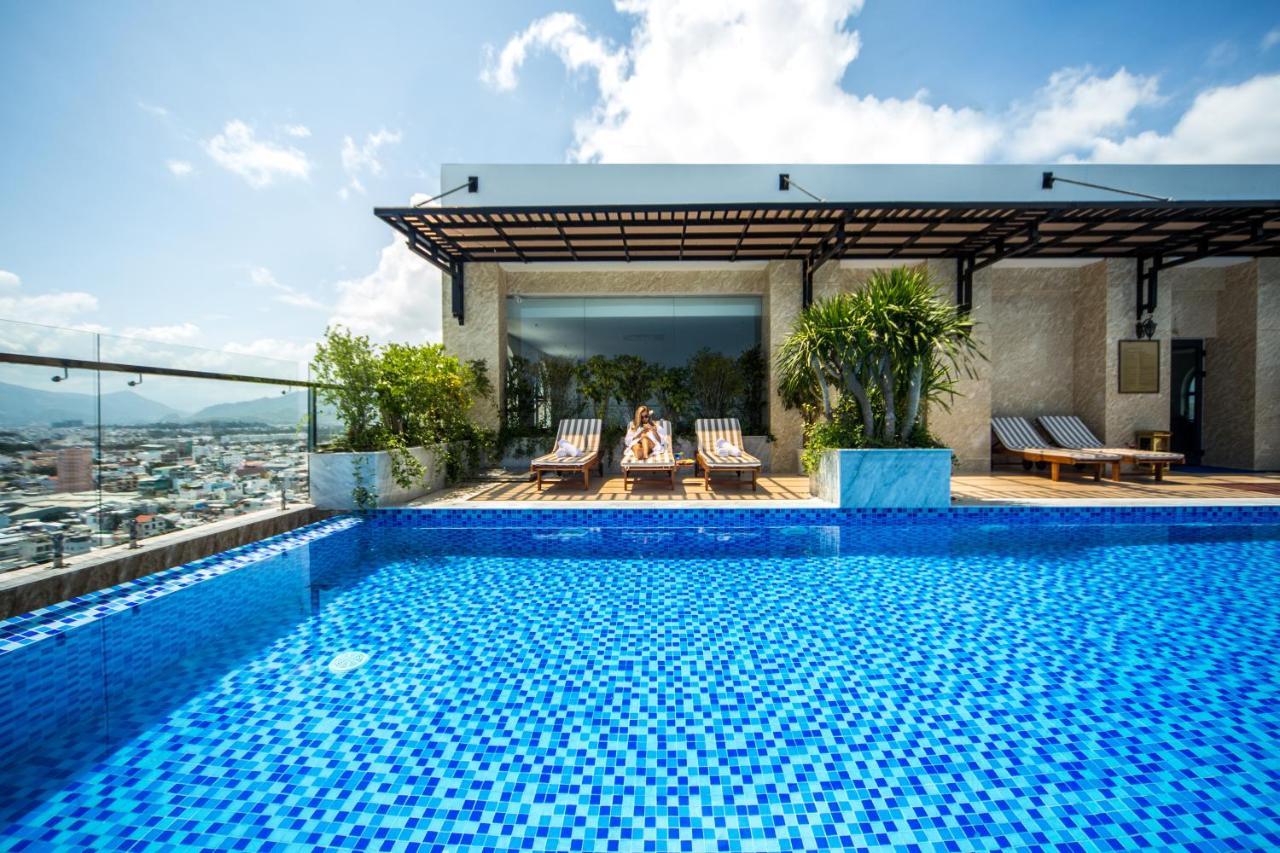 Putin Hotel Nha Trang Kültér fotó