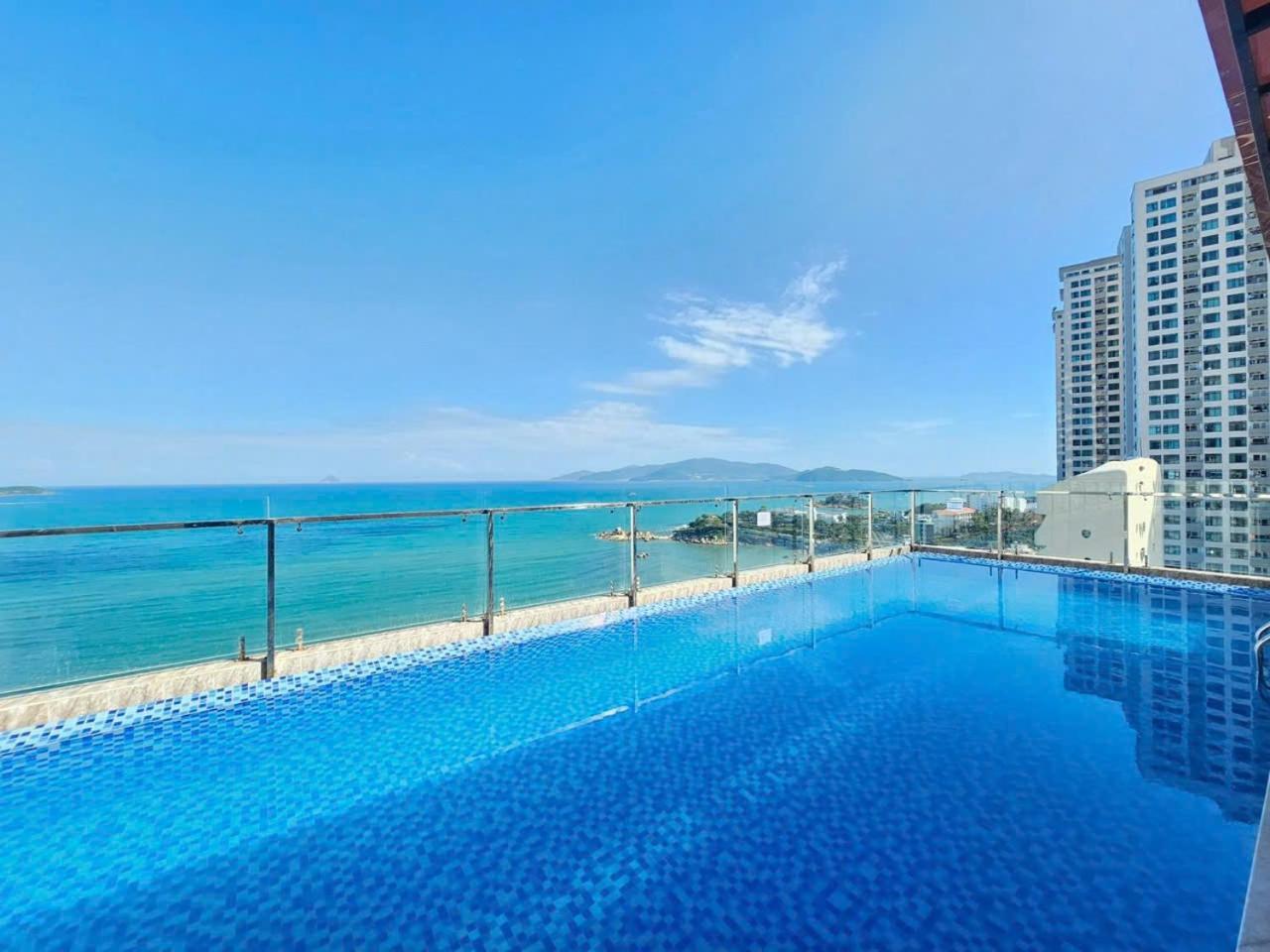 Putin Hotel Nha Trang Kültér fotó